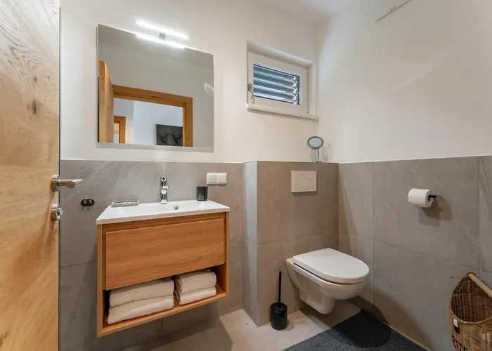 Grebenzen Edelblick 度假居 *